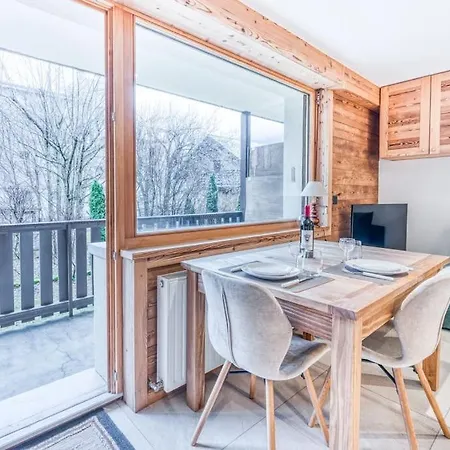 Apartman Barrats - Modern With Mont Blanc View *